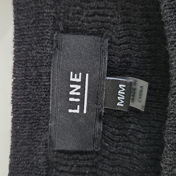 Line Knit Knotted Tank - Picture 2 of 6